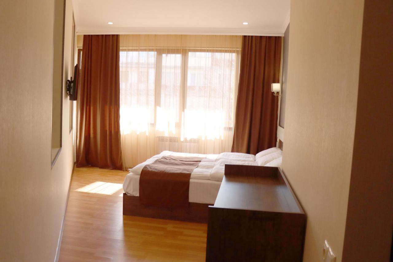 Cherry Garden Boutique Hotel Yeghegnadzor ภายนอก รูปภาพ