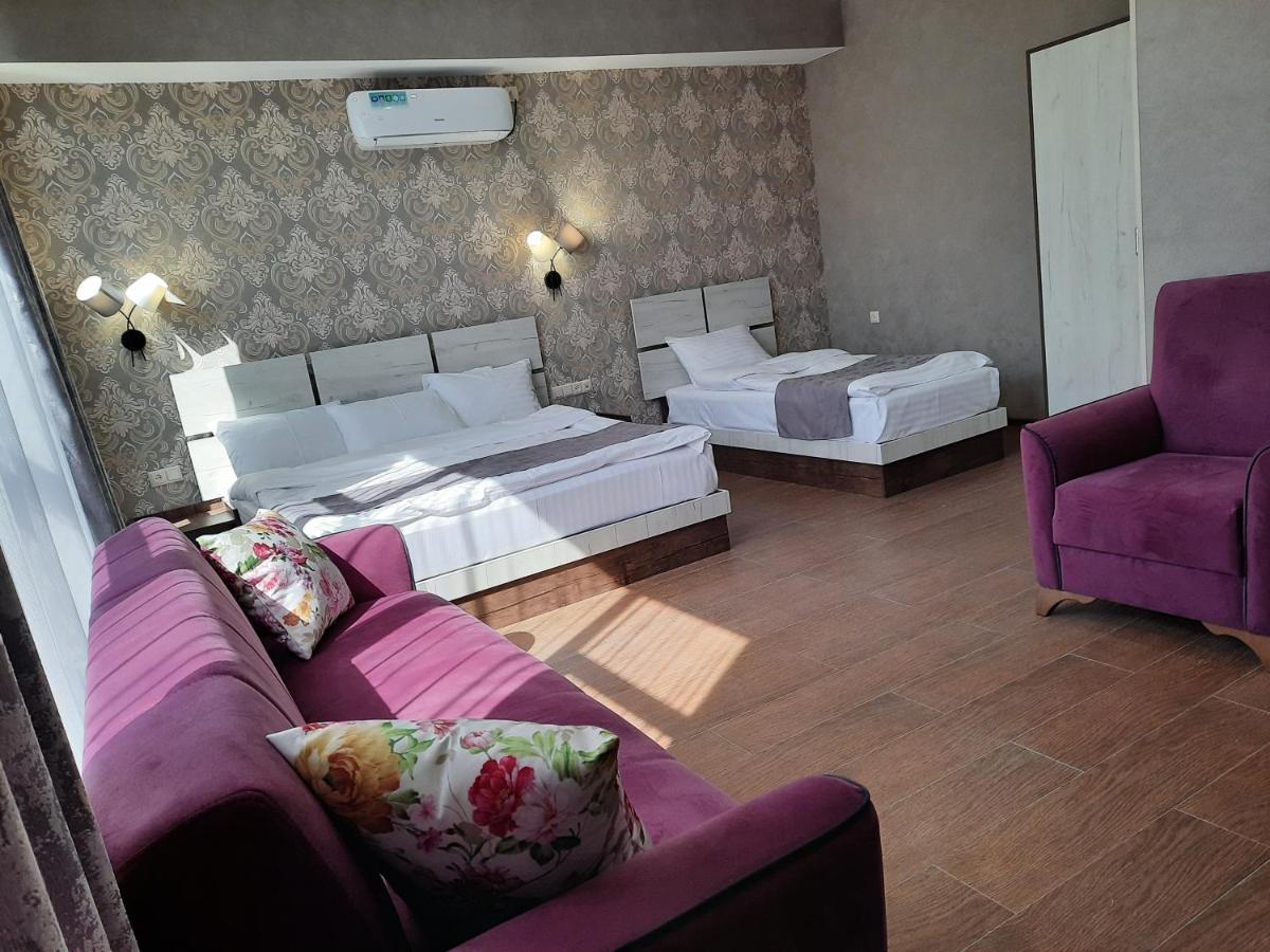 Cherry Garden Boutique Hotel Yeghegnadzor ภายนอก รูปภาพ